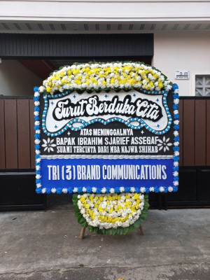 Papan Bunga Duka di Madidir Ure